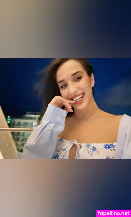 Starry Mary OnlyFans Thumbnail #OyKfM5SctT