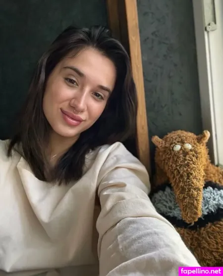 Starry Mary OnlyFans Thumbnail #qOjldML2FK