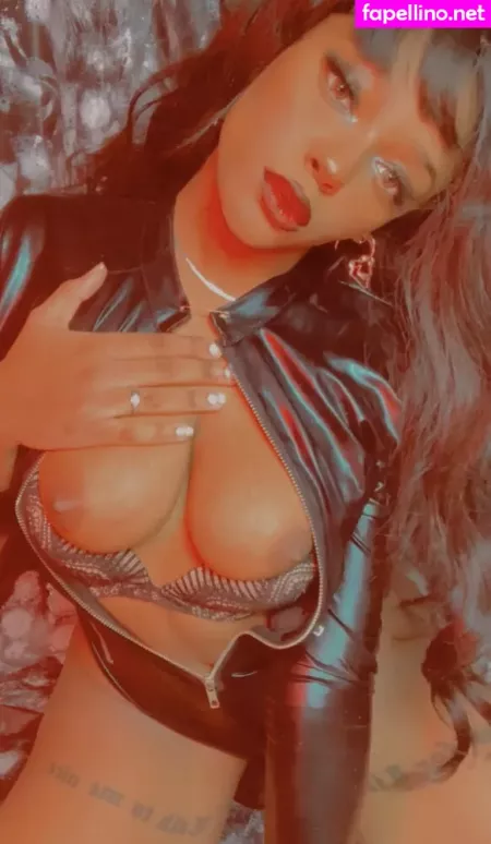 Starrysdomain OnlyFans Thumbnail #xYOOdkGc2I