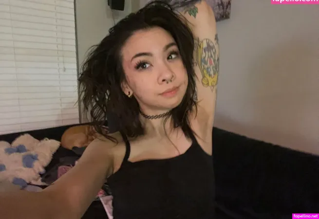 Starsandstuff OnlyFans Thumbnail #Goejt6Gwcr