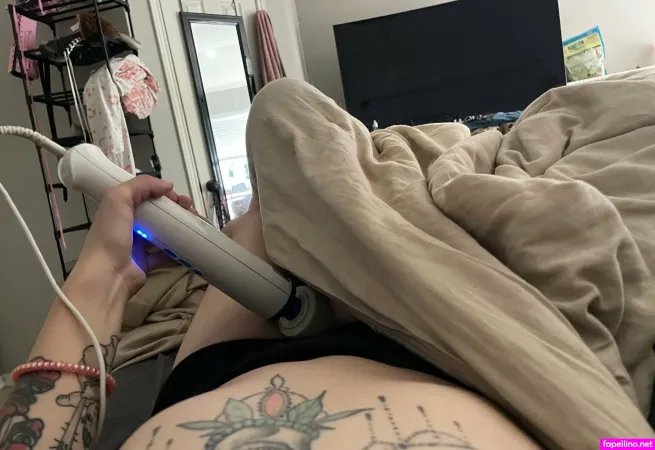 Starsandstuff OnlyFans Thumbnail #Uy4qWPNNLD