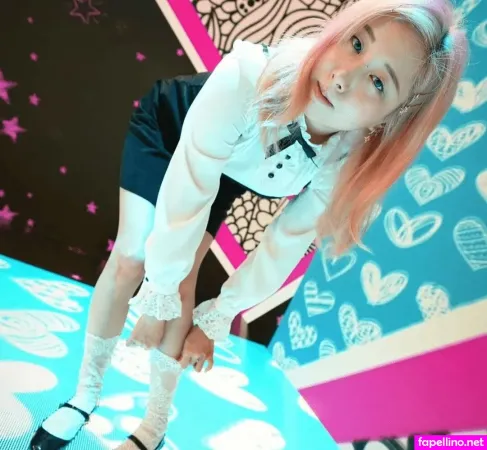 Starsmitten Celine OnlyFans Thumbnail #SteSaRzx7X