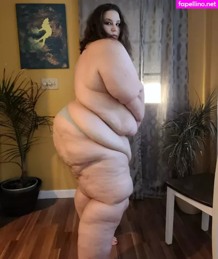 Starstruckbbw OnlyFans Thumbnail #ScuSzzWftV