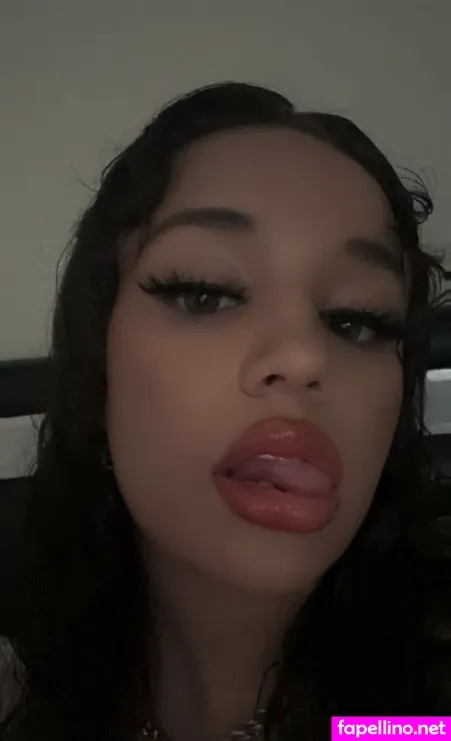 Starstrucknuki OnlyFans Thumbnail #H66fow9fj7