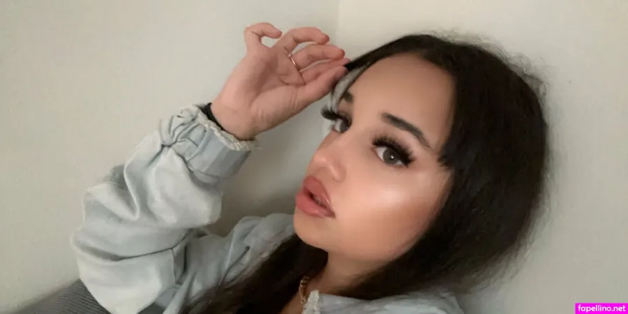 Starstrucknuki OnlyFans Thumbnail #L7YRuklHH1