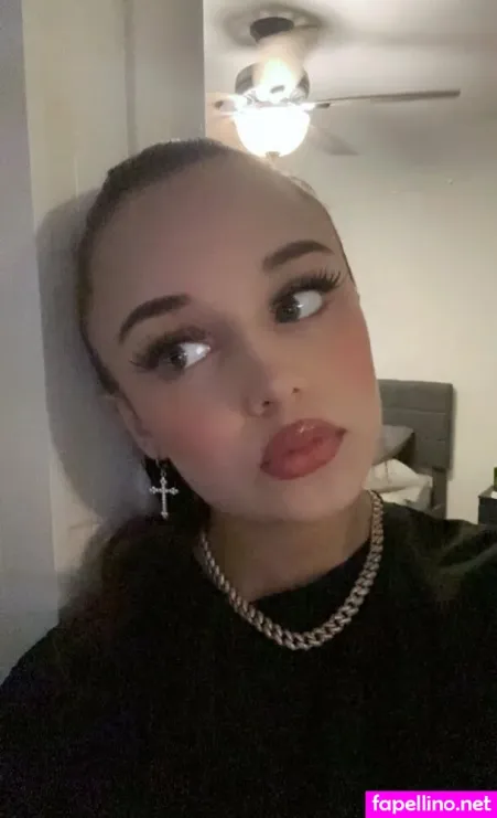 Starstrucknuki OnlyFans Thumbnail #SEwyeULwJD