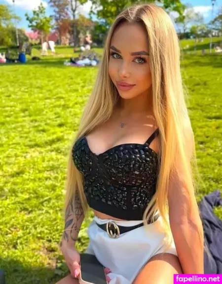 Stasia Olsen OnlyFans Thumbnail #l4rHSyupv4