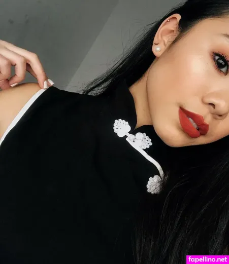 Stef Neoh Main Profile Photo