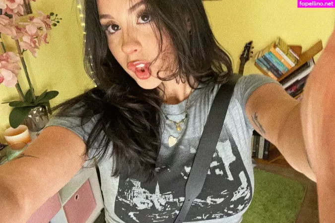 Stef Solari OnlyFans Thumbnail #8ogf8HVJob