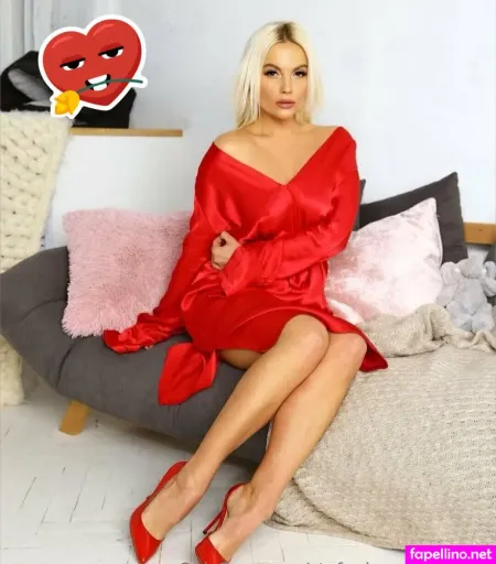 Stef Thetease OnlyFans Thumbnail #ECCpl22QXD