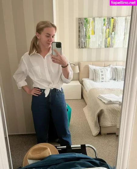 Stefania OnlyFans Thumbnail #OpI8VZ63pi