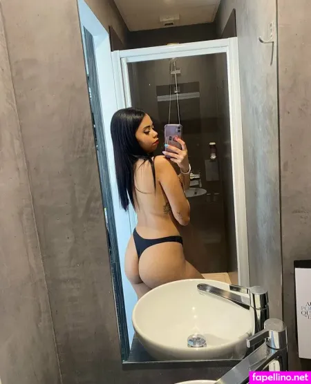 Stefaniaqos OnlyFans Thumbnail #ccfNQ8kwrE