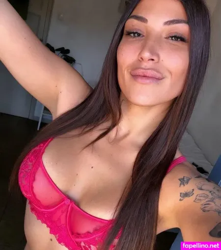 Stefaniaypunto OnlyFans Thumbnail #w9rg4oI3A4