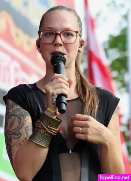 Stefanie Heinzmann OnlyFans Thumbnail #YcUtM3dVoX
