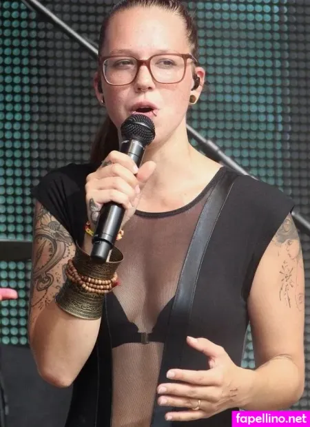 Stefanie Heinzmann OnlyFans Thumbnail #u3QbyicOeD