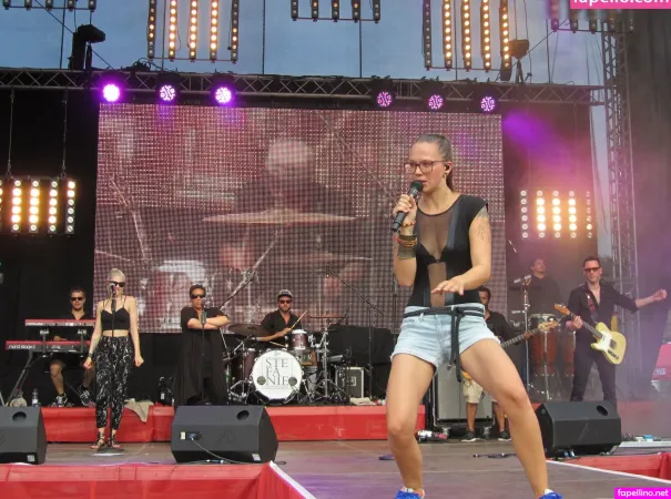 Stefanie Heinzmann OnlyFans Thumbnail #zn7jaqjsFH