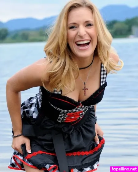 Stefanie Hertel OnlyFans Thumbnail #T7HGGcjZ68