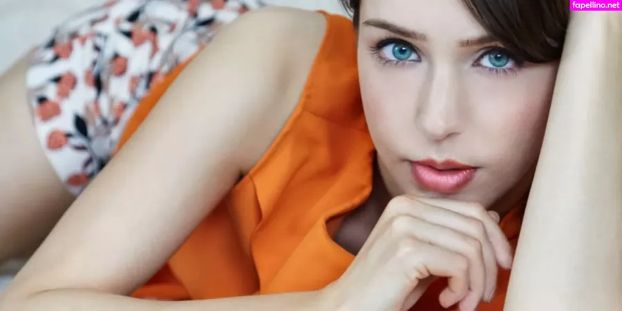 Stefanie Joosten OnlyFans Thumbnail #6eVAxR9bTJ
