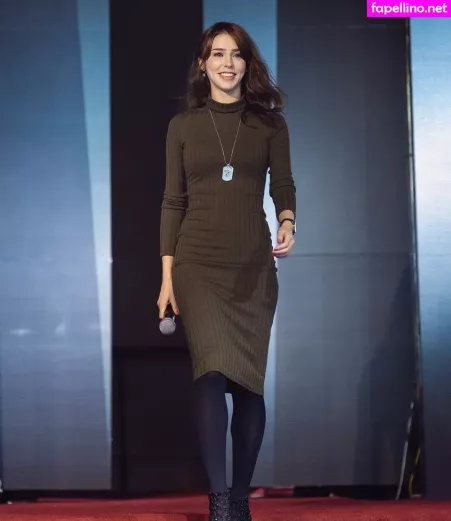 Stefanie Joosten OnlyFans Thumbnail #LIibggEqvi