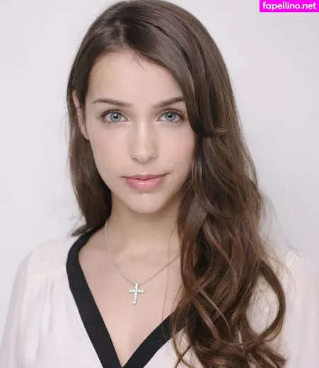 Stefanie Joosten OnlyFans Thumbnail #W7soZ4kc1U