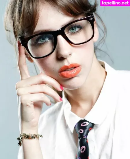 Stefanie Joosten OnlyFans Thumbnail #lk7cNY303t
