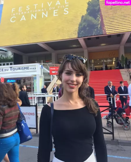 Stefanie Joosten OnlyFans Thumbnail #v4txtjtwbE