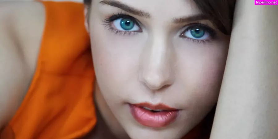 Stefanie Joosten OnlyFans Thumbnail #vymjf1ertP