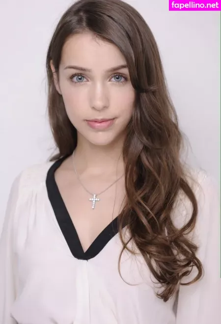 Stefanie Joosten OnlyFans Thumbnail #wGFCzPqjBS