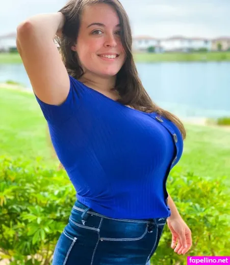 Stefanie Juicy OnlyFans Thumbnail #DQtiBuijLL