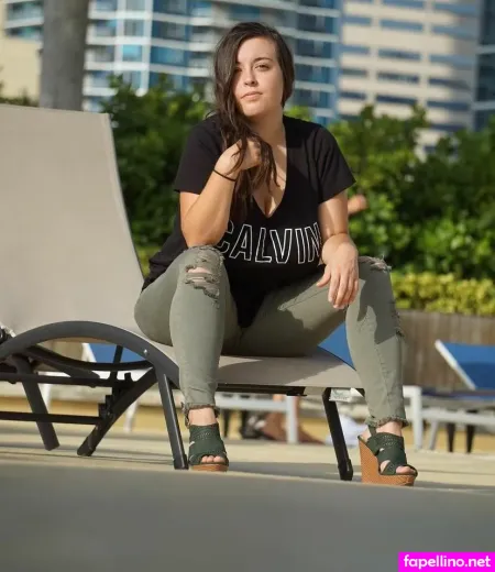 Stefanie Juicy OnlyFans Thumbnail #IHxtrj50NF