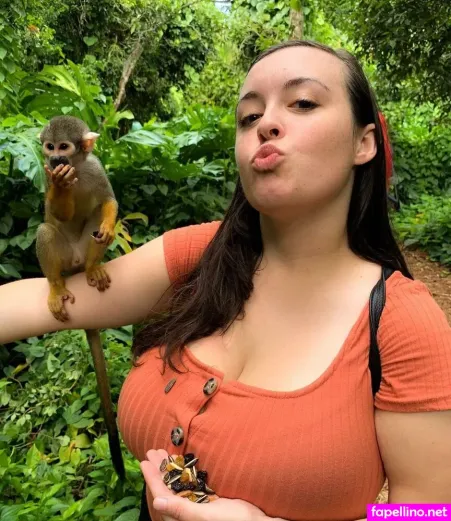 Stefanie Juicy OnlyFans Thumbnail #gysfE6r3Fm