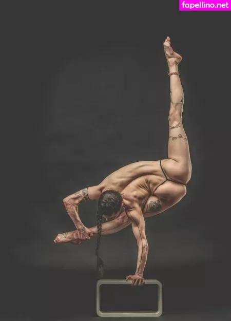 Stefanie Millinger OnlyFans Thumbnail #B6Kzg1JxUp