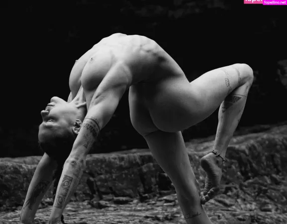 Stefanie Millinger OnlyFans Thumbnail #SnWeaKtWFl