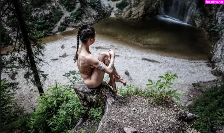 Stefanie Millinger OnlyFans Thumbnail #siqIM0JvXK