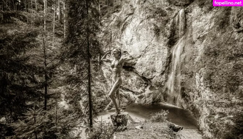 Stefanie Millinger OnlyFans Thumbnail #skJGZBsvTz