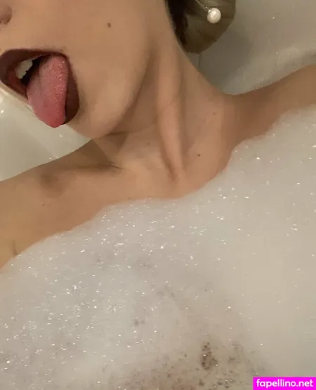 Stefanie Moon OnlyFans Thumbnail #w7xty1igRT