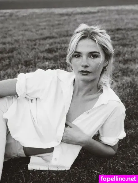 Stefanie Scott OnlyFans Thumbnail #iE21UB4AKL