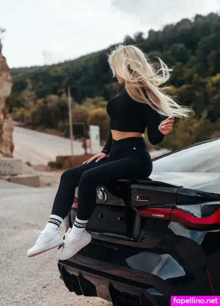 Stefanie Sutton OnlyFans Thumbnail #dYQMbJaMFN