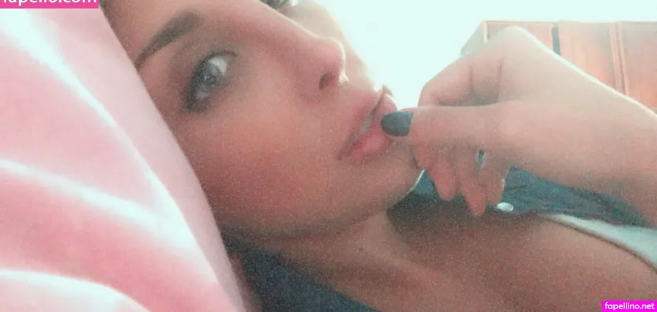 Stefaniesixx OnlyFans Thumbnail #AsGFLJnyVz