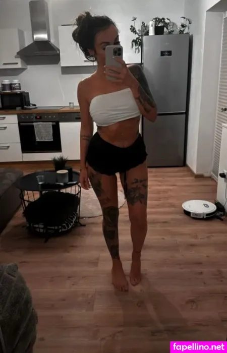 Stefaniestrm 1 OnlyFans Thumbnail #owlfUakCde