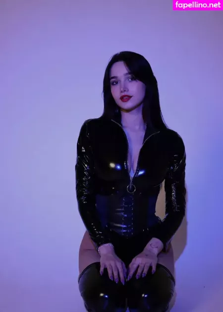 Stefannichka OnlyFans Thumbnail #X2QI9oD6BR