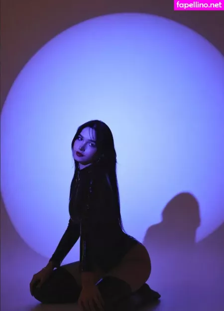 Stefannichka OnlyFans Thumbnail #xAW3glS7yQ