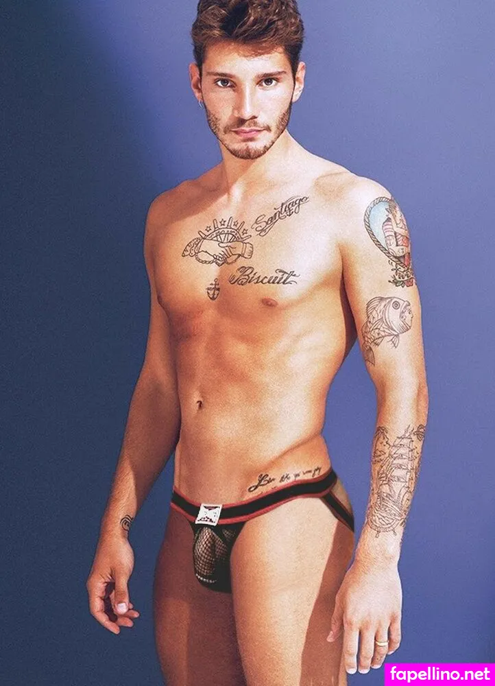 Stefano De Martino Nude Leaked OnlyFans Photo #s0HmnZIa1l