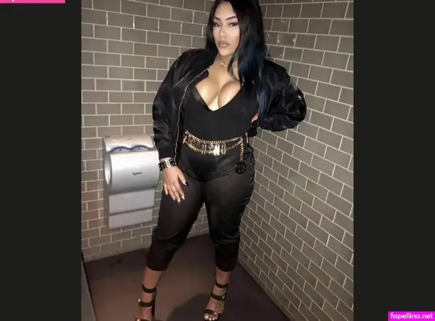 Steff London OnlyFans Thumbnail #TAcAWXV7L1