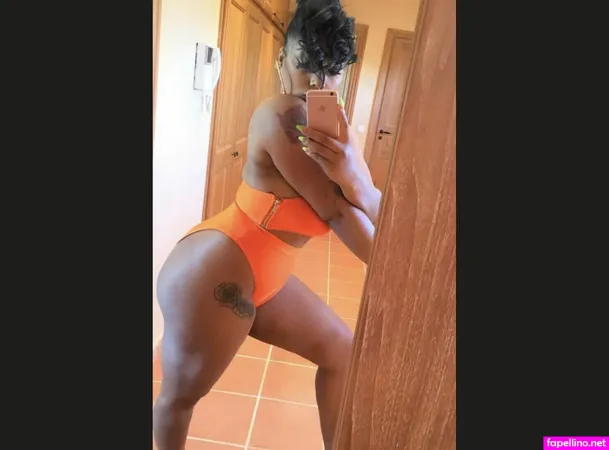 Steff London OnlyFans Thumbnail #pnlOjP4Xvy
