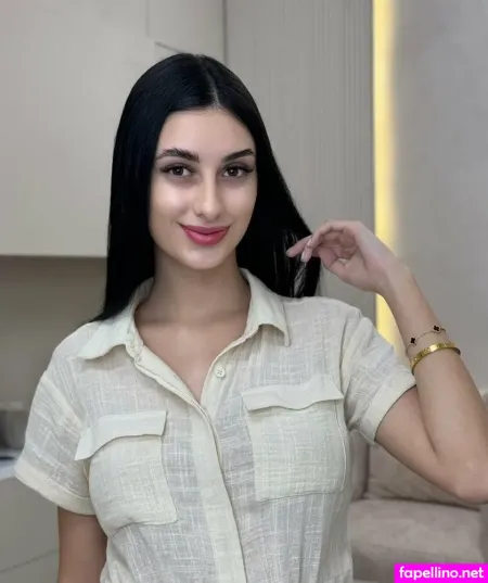 Steffany Garcia OnlyFans Thumbnail #uPiOdCKTcz