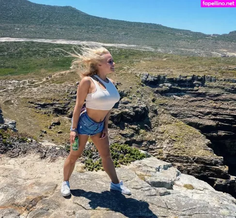 Steffi Landerer OnlyFans Thumbnail #M5afHLlZTt