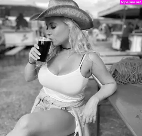 Steffi Landerer OnlyFans Thumbnail #NrXx8DSzqt