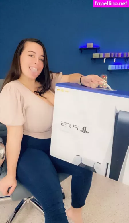 Stefjuicy OnlyFans Thumbnail #1bwcdIjBw1