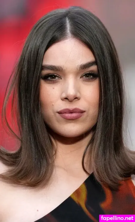 Steinfeld OnlyFans Thumbnail #fOJ4C2xJl8